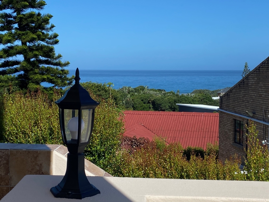 5 Bedroom Property for Sale in Cintsa East Eastern Cape